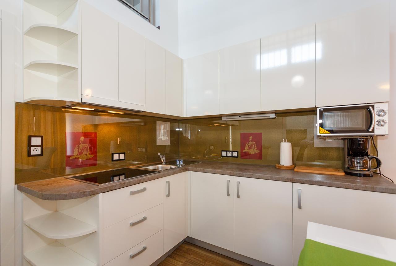 Apartments Vlado Крк Екстер'єр фото